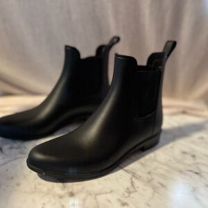 Women’s Size 8 Target Women's Black Ankle Boots